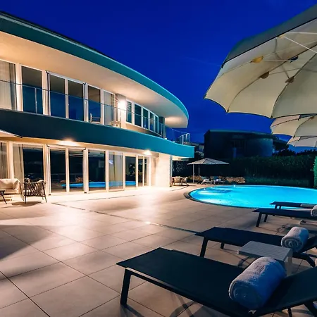 Grand Adriatic Situated Within Luxury Golf & Kempinski Adriatic