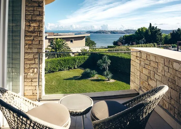 Grand Adriatic Situated Within Luxury Golf & Adriatic Villa *