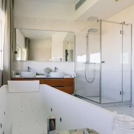 Grand Adriatic Situated Within Luxury Golf & Adriatic Vila