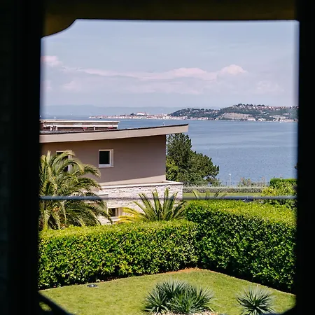 Vila Grand Adriatic Situated Within Luxury Golf & Adriatic