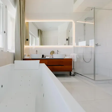 Vila Grand Adriatic Situated Within Luxury Golf & Adriatic *